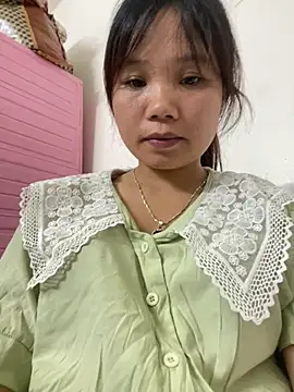 Snapshot of Ngoc-bbi chatting on July 2026 04:48:01 AM Ngoc-bbi online show from July 2026 04:48:01 AM