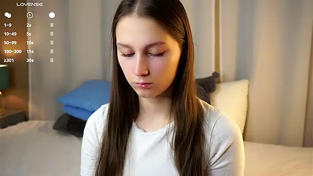 MelaniSeiver online show from November 2025 01:05:02 AM