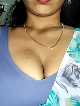 Savita2310 online show from November 2025 10:03:02 PM