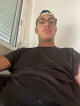 Zuca3025 online show from June 2026 11:36:01 AM