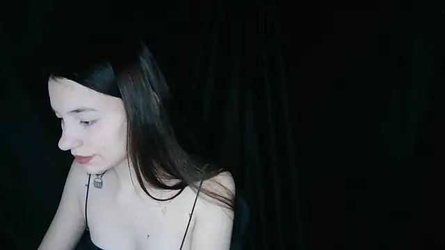 Snapshot of Liza-Kitty chatting on September 2025 08:14:02 AM Liza-Kitty online show from September 2025 08:14:02 AM