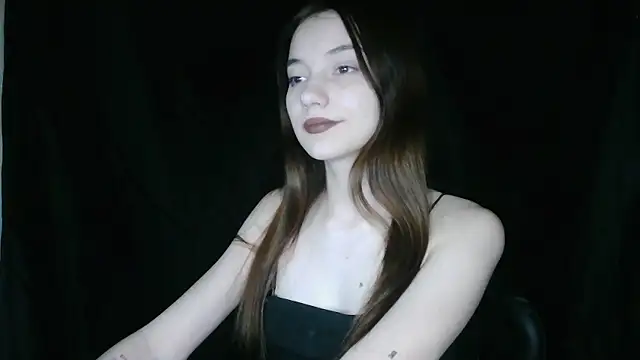 Liza-Kitty online show from November 2025 07:01:02 PM