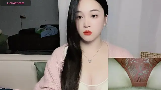 woaiqinqin online show from December 2025 04:36:02 PM