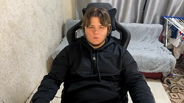 desiredude9 online show from September 2025 07:02:02 PM