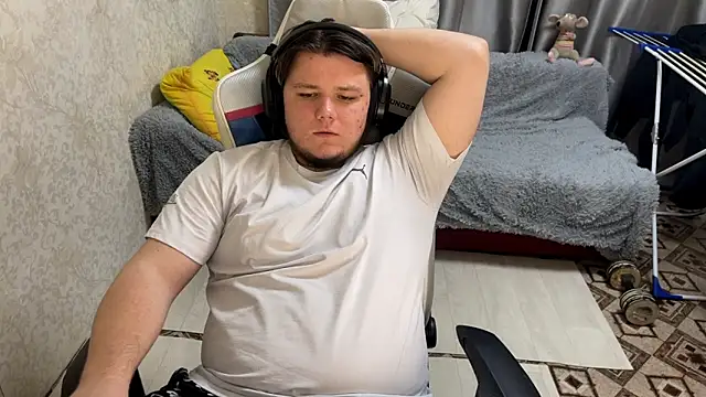 desiredude9 online show from September 2025 04:56:01 PM