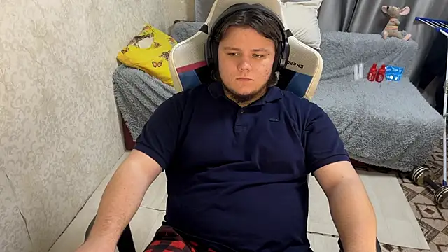 desiredude9 online show from October 2025 07:32:02 PM