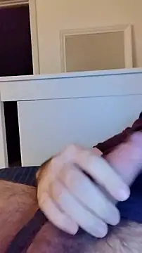 NewJoiner online show from September 2025 08:00:02 PM