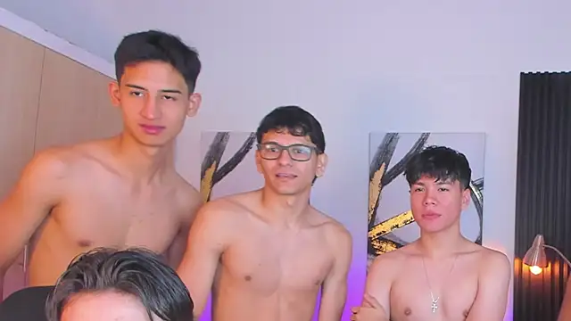 Snapshot of Horny_BoysW chatting on September 2025 01:22:01 PM Horny BoysW online show from September 2025 01:22:01 PM