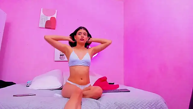 Georgina Ferri  online show from September 2025 05:14:02 PM