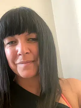 Mayra milk online show from September 2025 08:43:01 PM