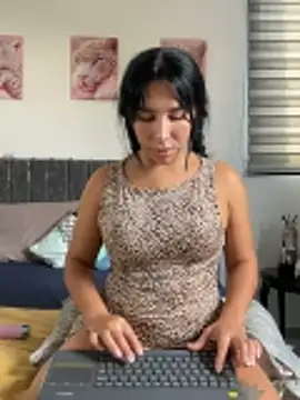 Snapshot of greciadom555 chatting on April 2026 09:26:02 PM greciadom555 online show from April 2026 09:26:02 PM