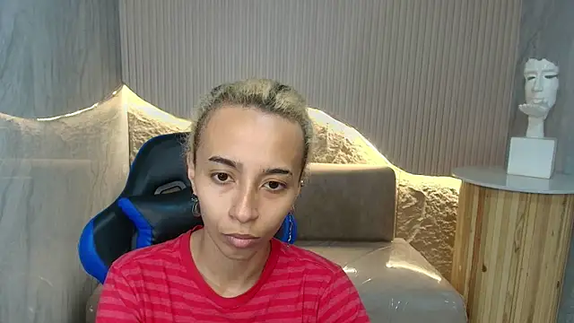 Agnis ink r online show from November 2025 12:59:02 PM