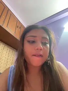 goodvibesonly44445 online show from February 2026 09:00:02 PM