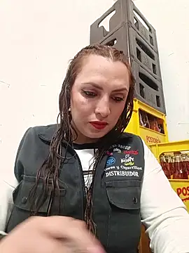 VERONICA  03 online show from October 2025 02:18:01 PM