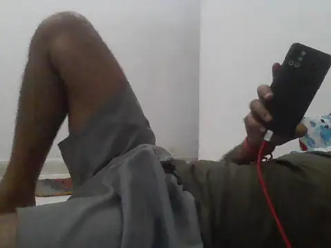 Snapshot of CalmedVodka chatting on October 2025 06:49:02 PM CalmedVodka online show from October 2025 06:49:02 PM