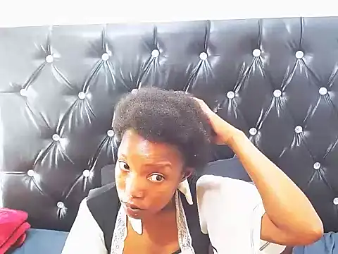 AppleAss02 online show from April 2026 04:26:02 PM