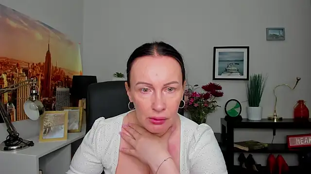 Velvet Jasmine online show from September 2025 05:29:01 AM