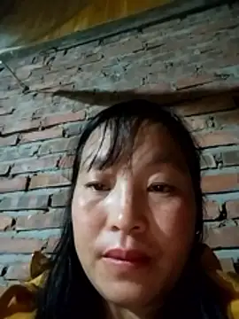 Snapshot of miss-su chatting on January 2026 07:11:01 PM miss-su online show from January 2026 07:11:01 PM