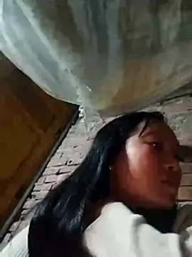 Snapshot of miss-su chatting on March 2026 11:18:01 PM miss-su online show from March 2026 11:18:01 PM