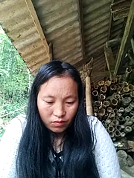 Snapshot of miss-su chatting on April 2026 02:51:02 AM miss-su online show from April 2026 02:51:02 AM