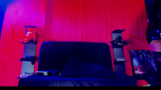 Snapshot of ArtemisaStone chatting on November 2025 11:04:01 PM ArtemisaStone online show from November 2025 11:04:01 PM