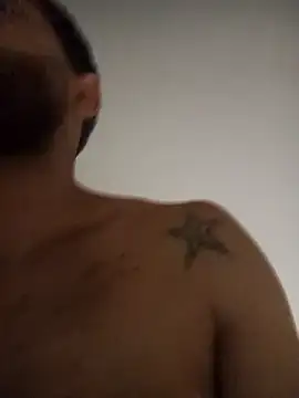 Snapshot of 25_MARIANA chatting on January 2026 08:12:02 PM 25 MARIANA online show from January 2026 08:12:02 PM