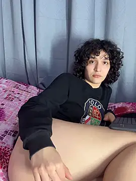 TeensNews18 online show from March 2026 11:43:01 PM