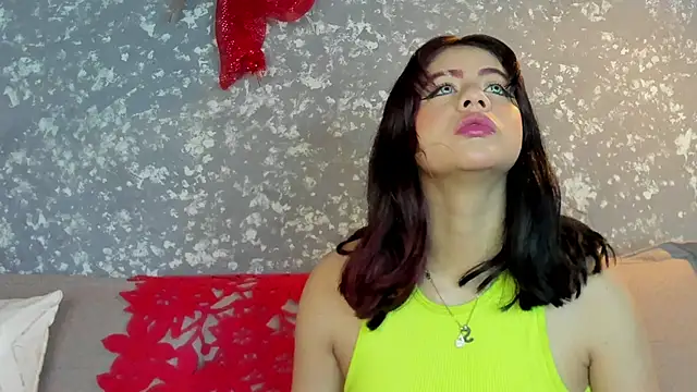 Snapshot of Julieth_brown_ chatting on November 2025 12:27:01 PM Julieth brown online show from November 2025 12:27:01 PM