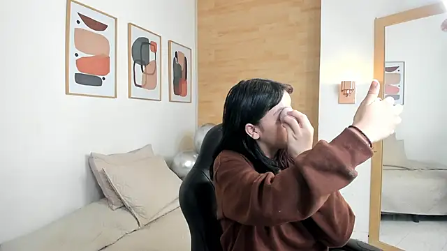 Snapshot of Julieth_brown_ chatting on December 2025 11:26:02 AM Julieth brown online show from December 2025 11:26:02 AM