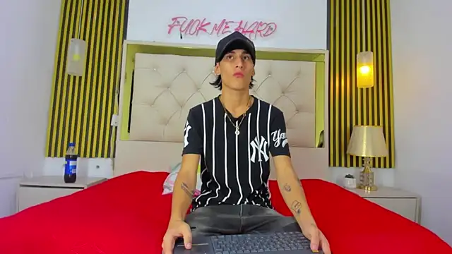 Just18Jake online show from October 2025 12:11:02 AM