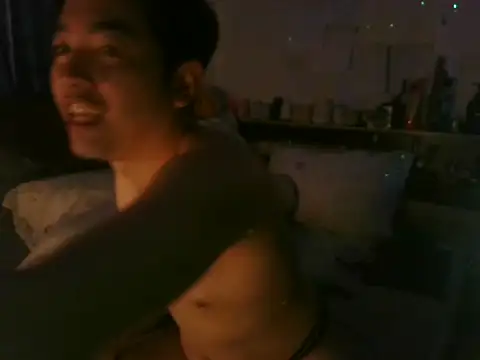 Snapshot of moaman190 chatting on April 2026 03:19:02 PM moaman190 online show from April 2026 03:19:02 PM