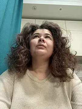 AliceCurlyX online show from January 2026 02:26:01 AM