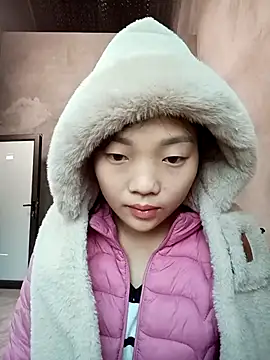 Ananine online show from January 2026 01:00:02 AM