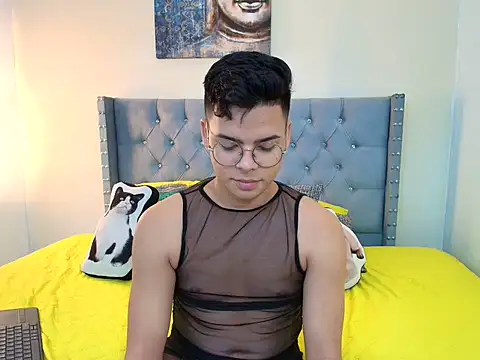 stewart mateo  online show from November 2025 09:19:01 PM