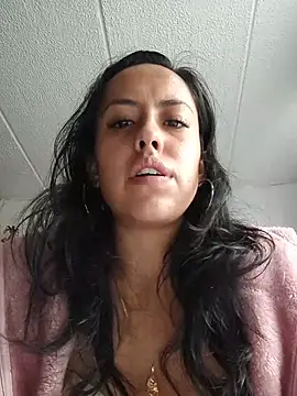 Queen Ashly online show from November 2025 08:12:01 PM