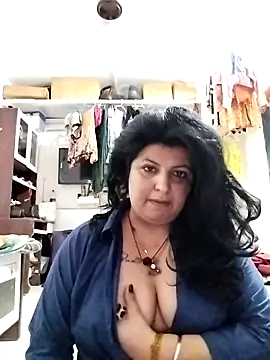 Snapshot of Jann_Riya333 chatting on October 2025 02:04:01 AM Jann Riya333 online show from October 2025 02:04:01 AM
