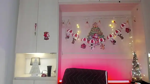 VickyRuiz  online show from December 2025 01:28:01 PM