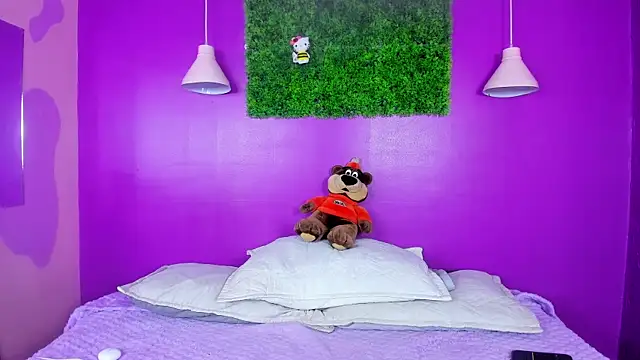 JulliSexxx online show from September 2025 07:54:01 AM