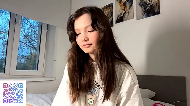 Snapshot of KiraVelvet chatting on October 2025 02:14:02 PM KiraVelvet online show from October 2025 02:14:02 PM