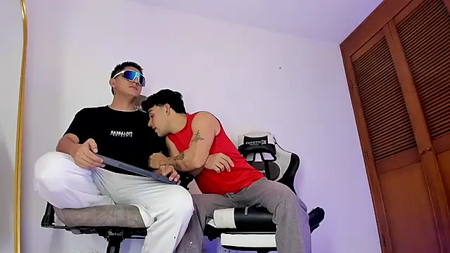 sotooliver3 online show from February 2026 08:23:01 PM