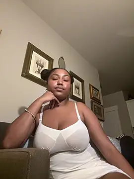 princesslivv online show from August 2026 03:38:02 AM