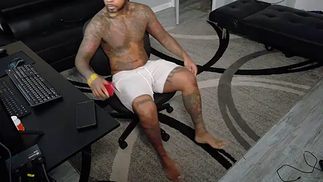 SLANGONDEMHOES online show from September 2025 12:28:02 PM