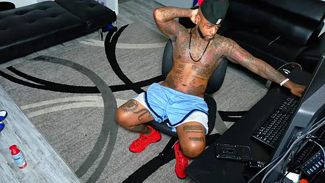 SLANGONDEMHOES online show from December 2025 03:30:01 PM