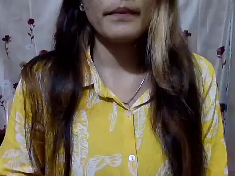 Snapshot of Amira90 chatting on October 2025 05:03:01 PM Amira90 online show from October 2025 05:03:01 PM