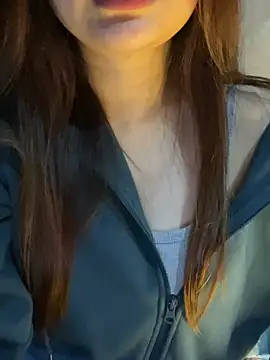 Hinne07 online show from January 2026 03:12:02 AM