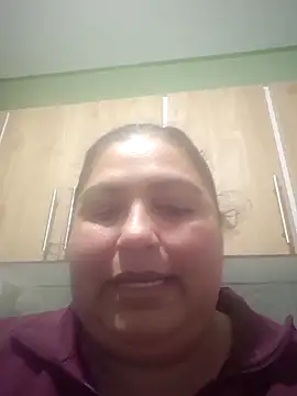 curvy diva  online show from October 2025 02:17:01 AM