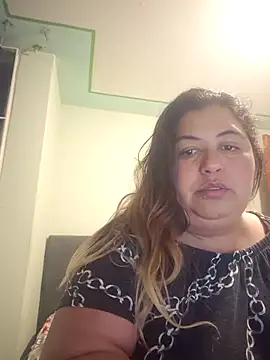 curvy diva  online show from December 2025 11:13:01 PM