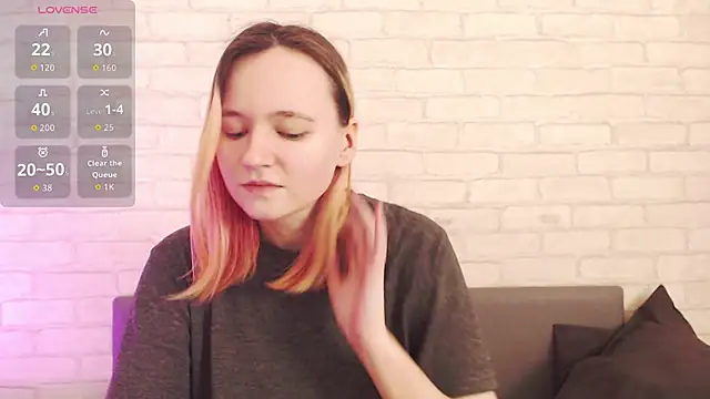 Ericha Stone online show from April 2026 06:19:01 AM