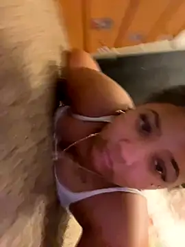 StylishEchium online show from November 2025 03:04:01 AM