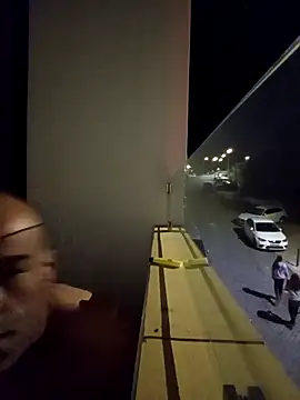 bomcasal online show from April 2026 11:02:01 PM